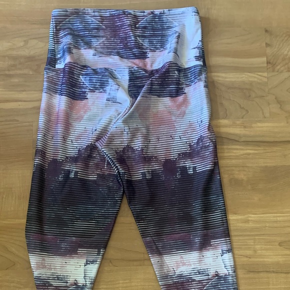 Purple Patterned Tights: Onzie - Picture 5 of 13